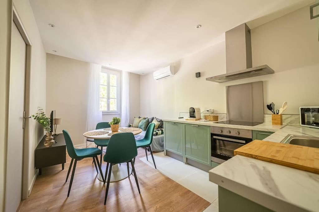 Le Pearl Appartement De Charme En Bord Riviere Collobrières Kültér fotó